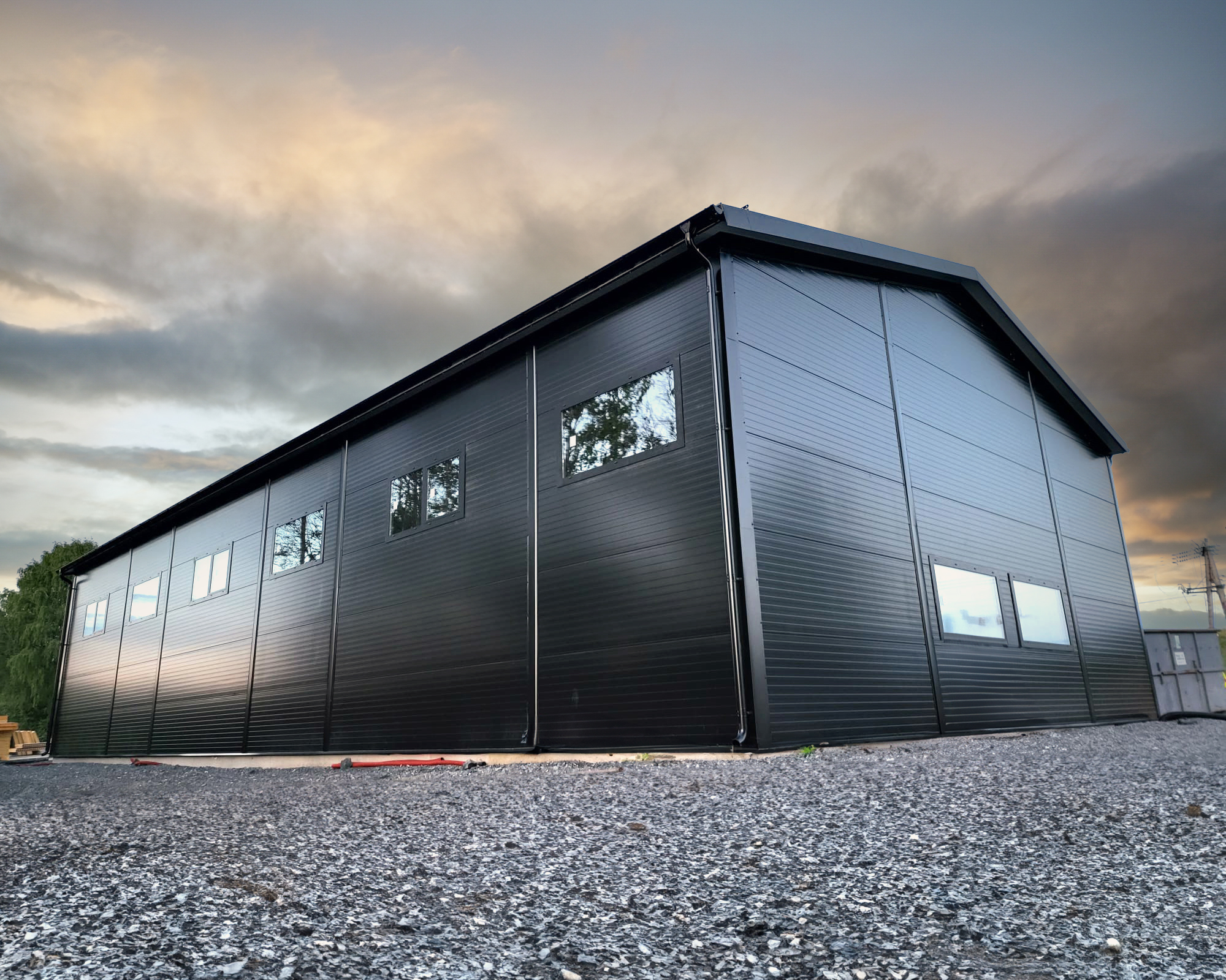 Sandwich panel - insulated fabric covered buildings | Hallgruppen